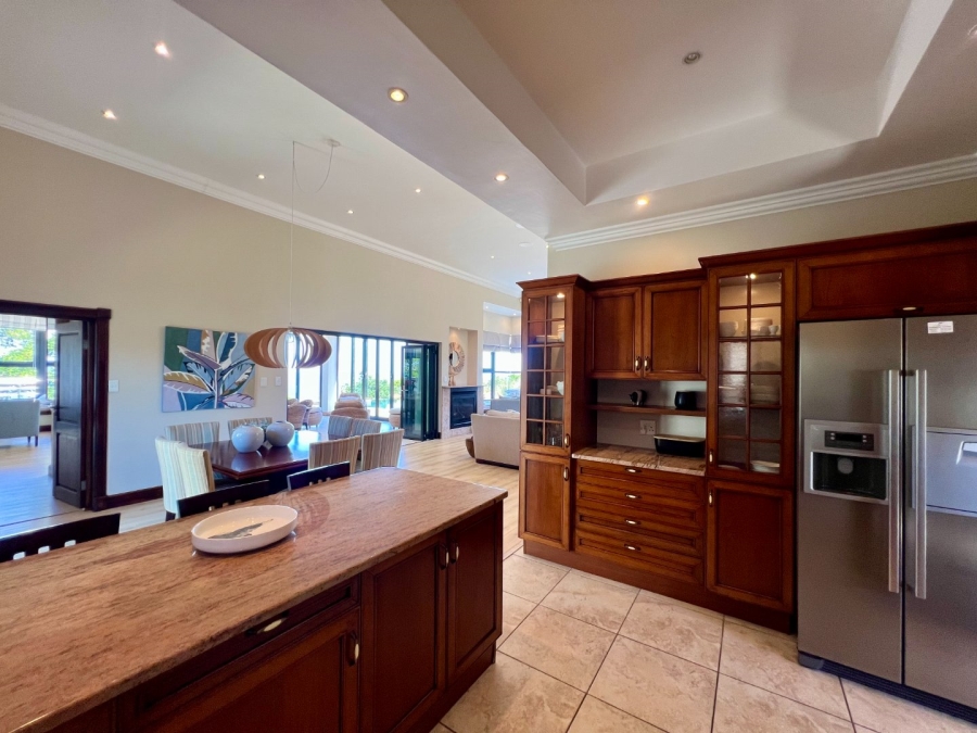 5 Bedroom Property for Sale in Oubaai Western Cape